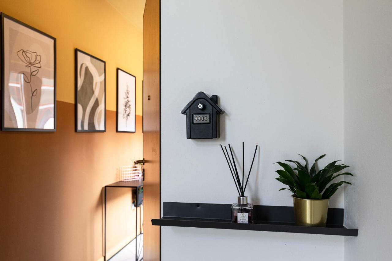 شقة Loft Tirano 3Min Walk To Berninaexpress المظهر الخارجي الصورة